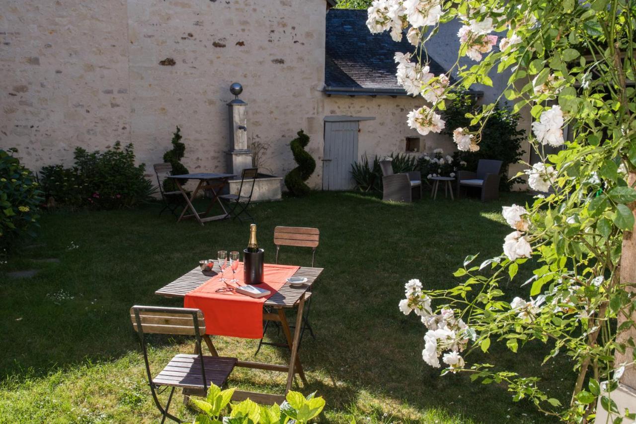 Logis Hotel Restaurant Relais De La Mothe Yzeures-sur-Creuse Exteriör bild
