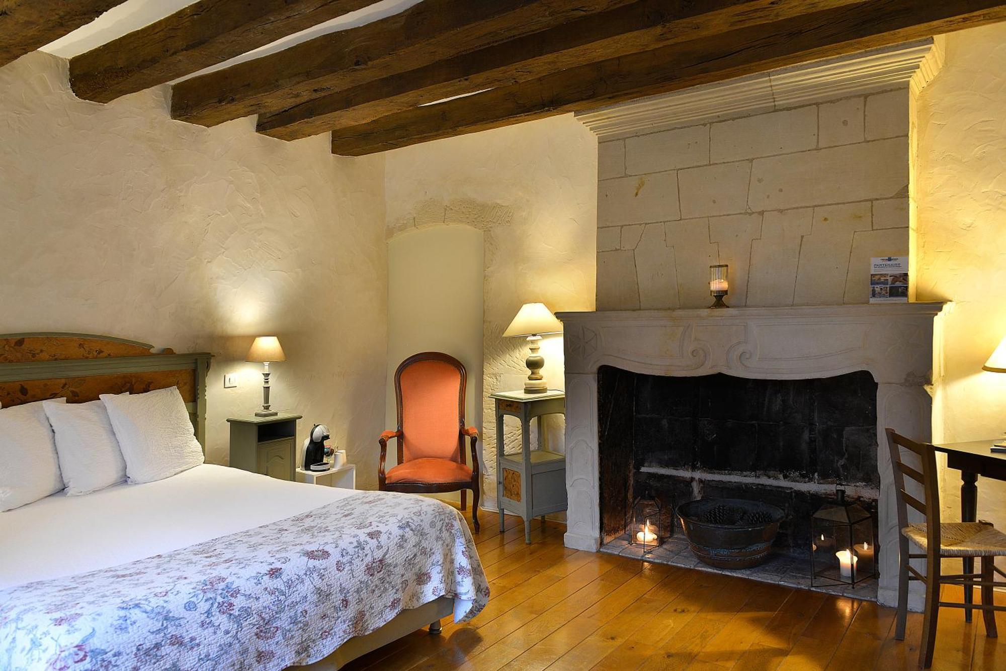 Logis Hotel Restaurant Relais De La Mothe Yzeures-sur-Creuse Exteriör bild